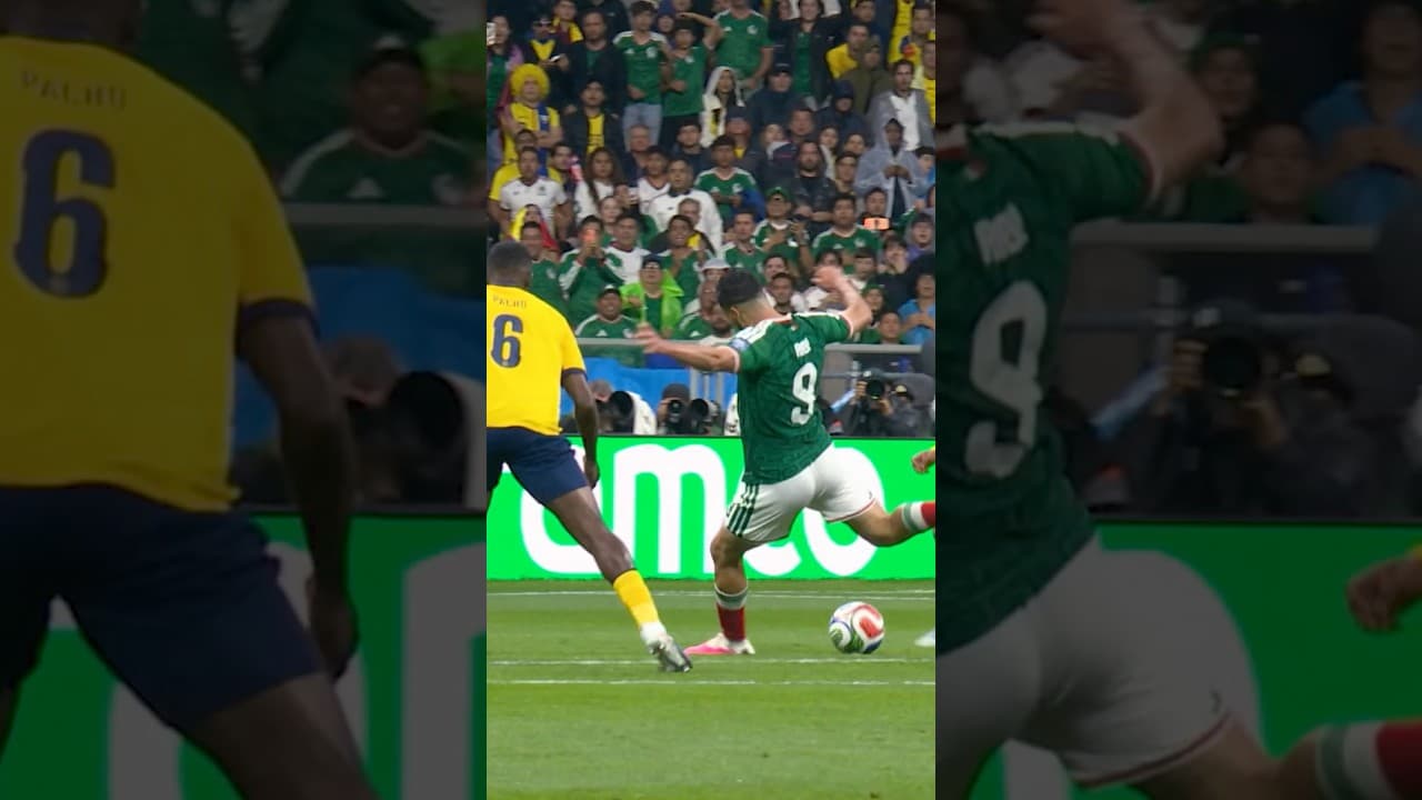 Raúl Jiménez scores Mexico’s second goal against Ecuador 💥 #FIFAWorldCupOnYT