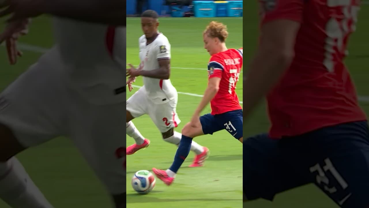Schjelderup opens the score for Norway against England. #FIFAWorldCupOnYT